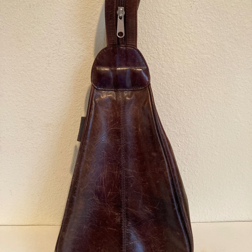 Leather cross body purse